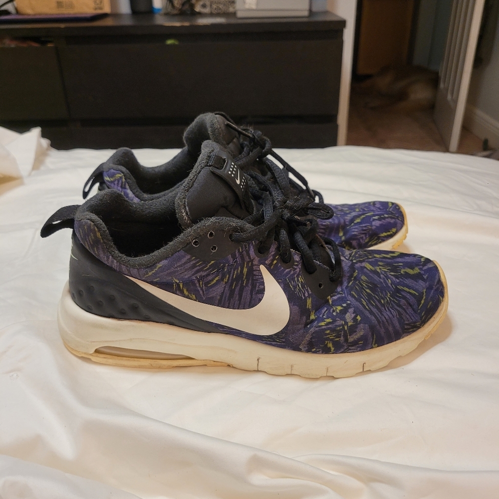 Nike Tanjun Purple Print Running Sneakers
